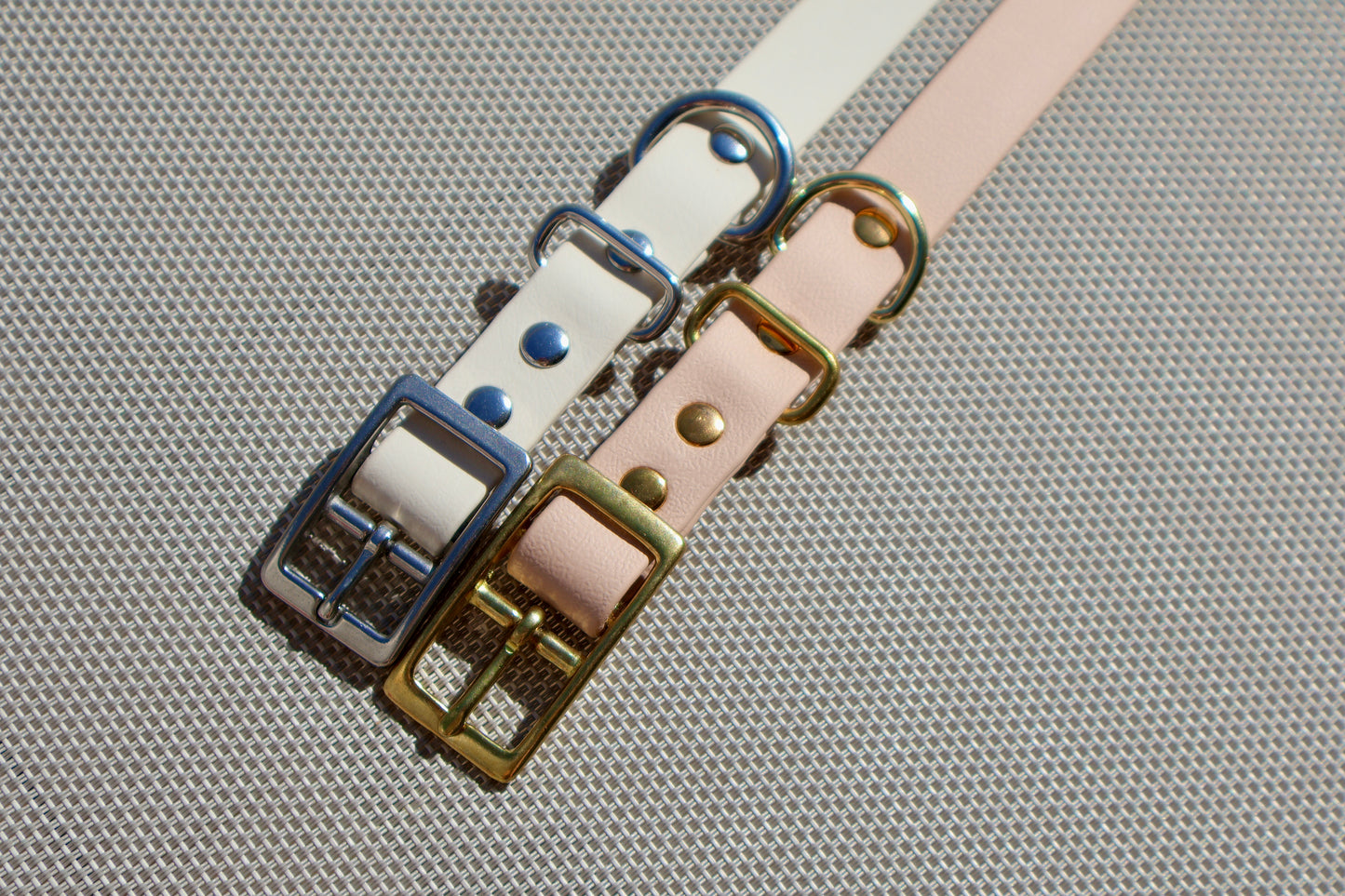 COLLIER SIMPLE